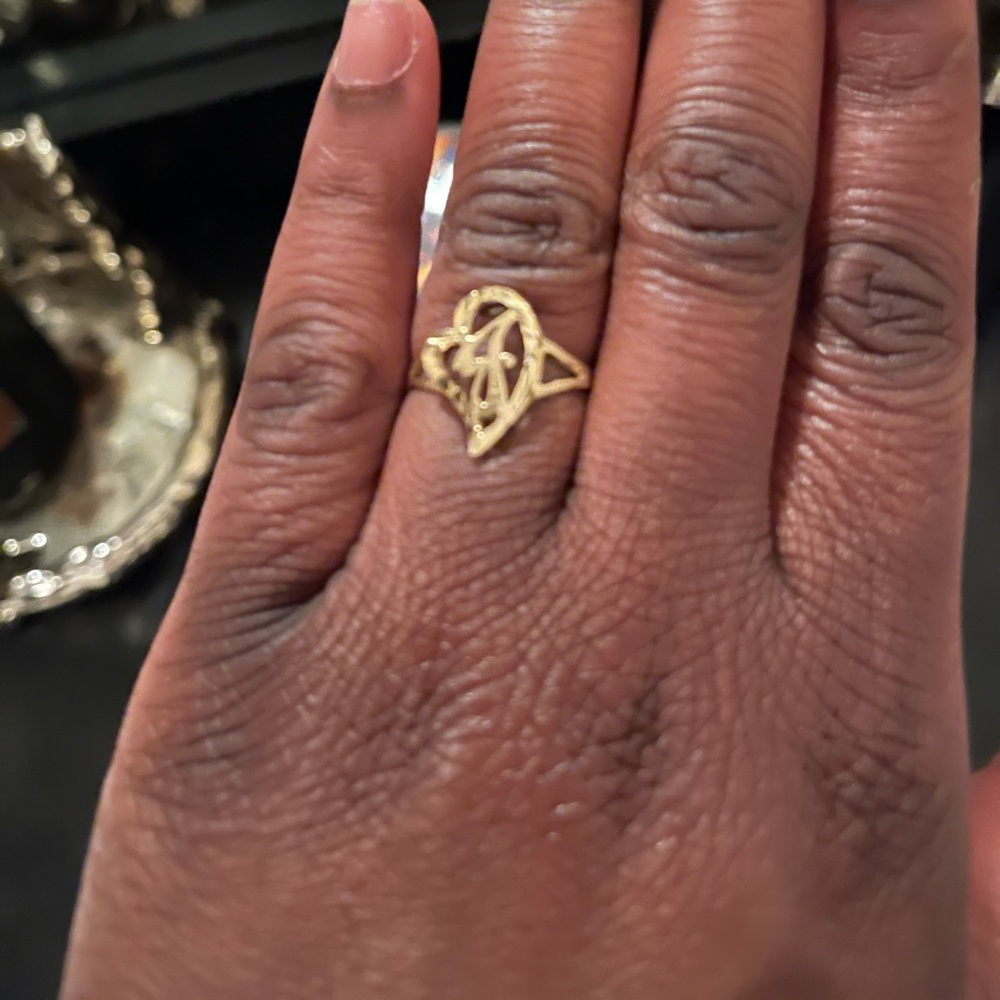 10k Gold Initial Ring
